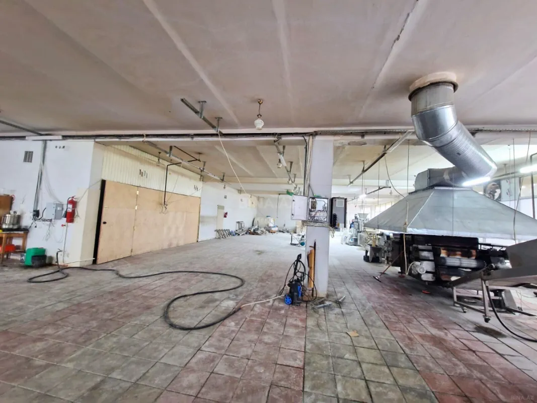 Kirayə verilir obyekt 1000 m²