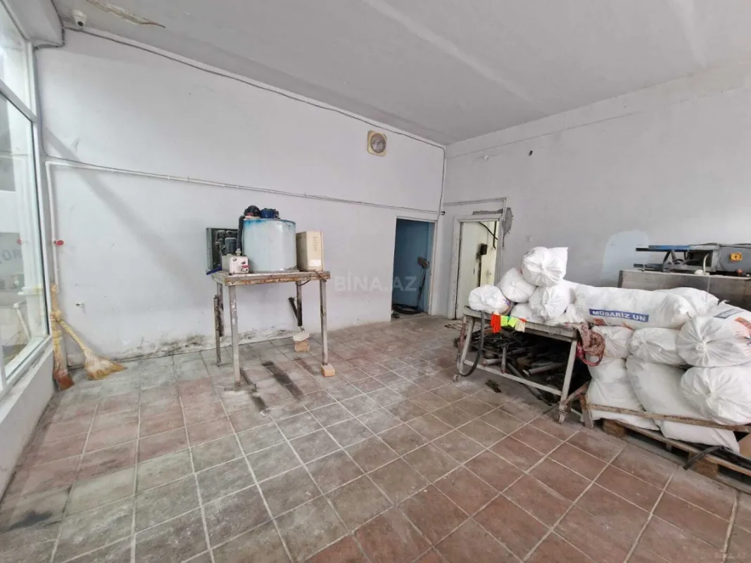 Kirayə verilir obyekt 1000 m²