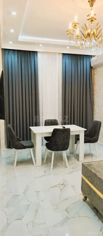 Kirayə verilir 2 otaqlı mənzil 65 m²