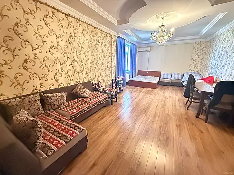 Kirayə verilir 3 otaqlı mənzil 100 m² — Bakı 3 otaq 100.00 m²
