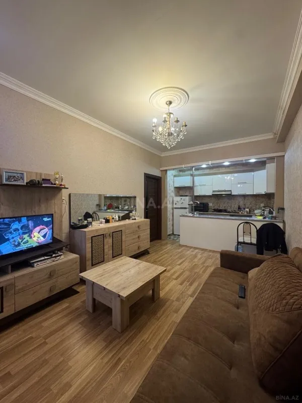 Satılır 2 otaqlı mənzil 65 m²