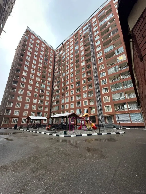 Satılır 2 otaqlı mənzil 52 m²
