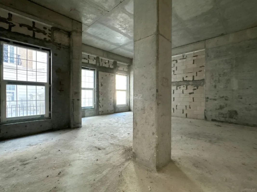 Satılır 3 otaqlı mənzil 93 m²