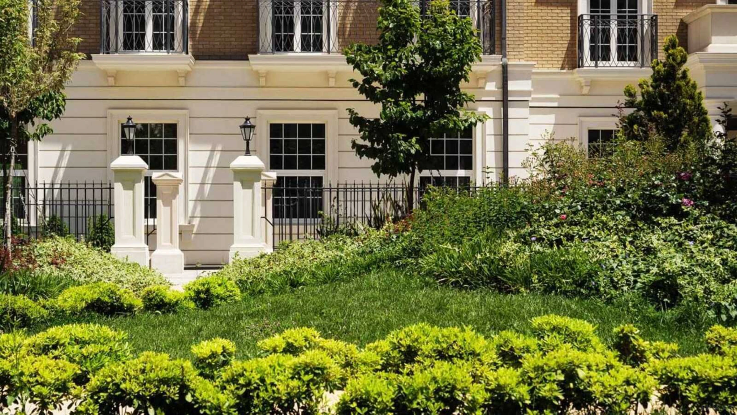 Satılır 3 otaqlı mənzil 93 m²