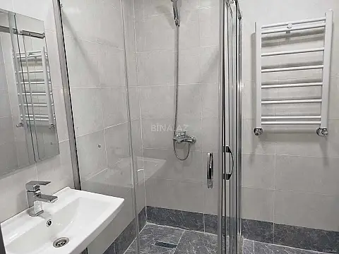 Kirayə verilir 2 otaqlı mənzil 80 m²