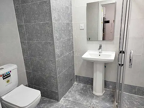 Kirayə verilir 2 otaqlı mənzil 80 m²