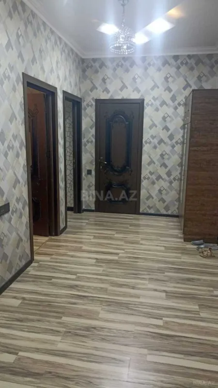Kirayə verilir 2 otaqlı mənzil 125 m²