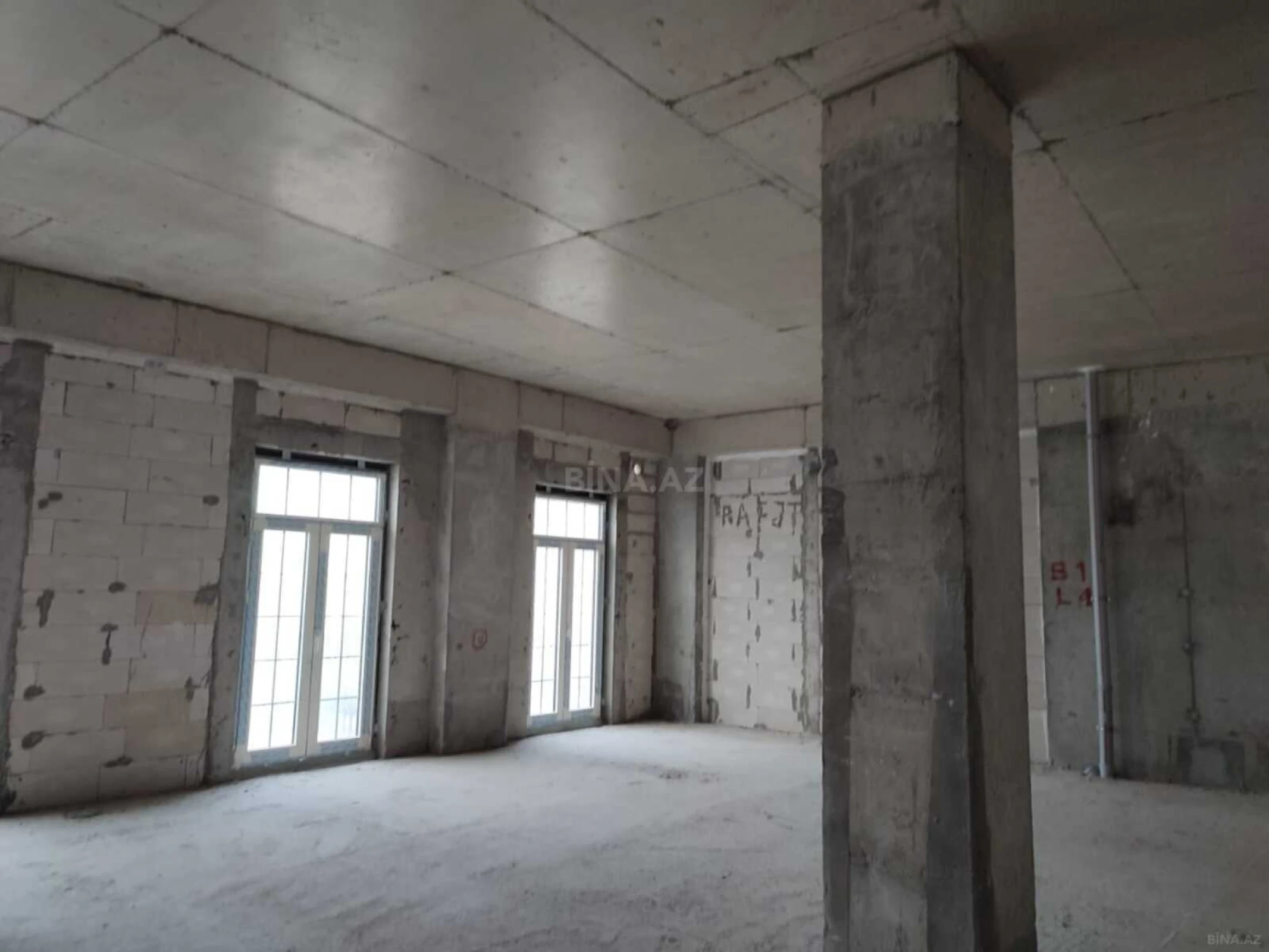 Satılır 3 otaqlı mənzil 100 m²