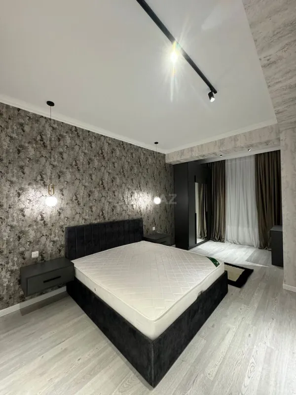 Kirayə verilir 2 otaqlı mənzil 80 m²