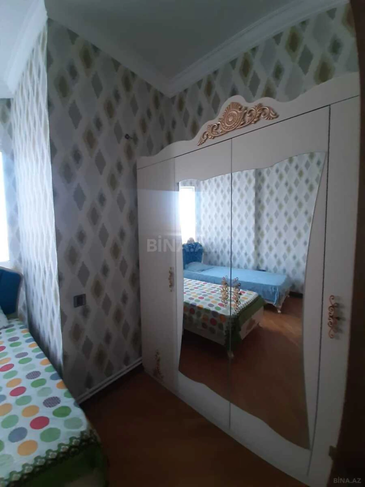 Kirayə verilir 3 otaqlı mənzil 125 m²
