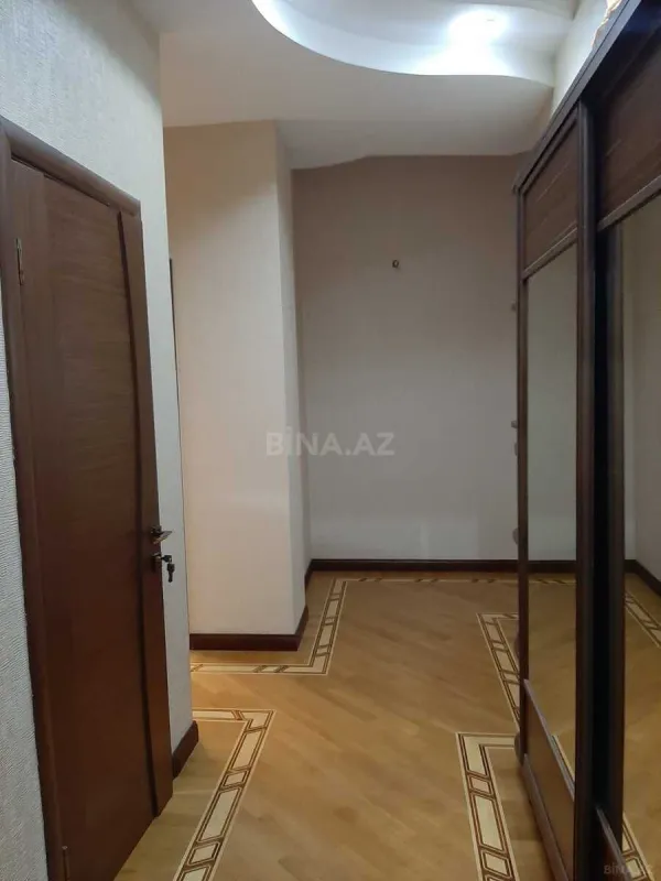 Kirayə verilir 3 otaqlı mənzil 125 m²