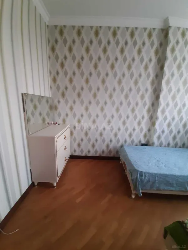 Kirayə verilir 3 otaqlı mənzil 125 m²