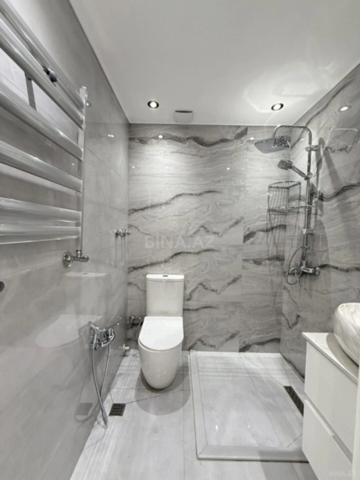 Satılır 2 otaqlı mənzil 50 m²