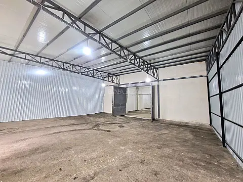 Kirayə verilir obyekt 440 m²