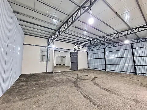 Kirayə verilir obyekt 440 m²