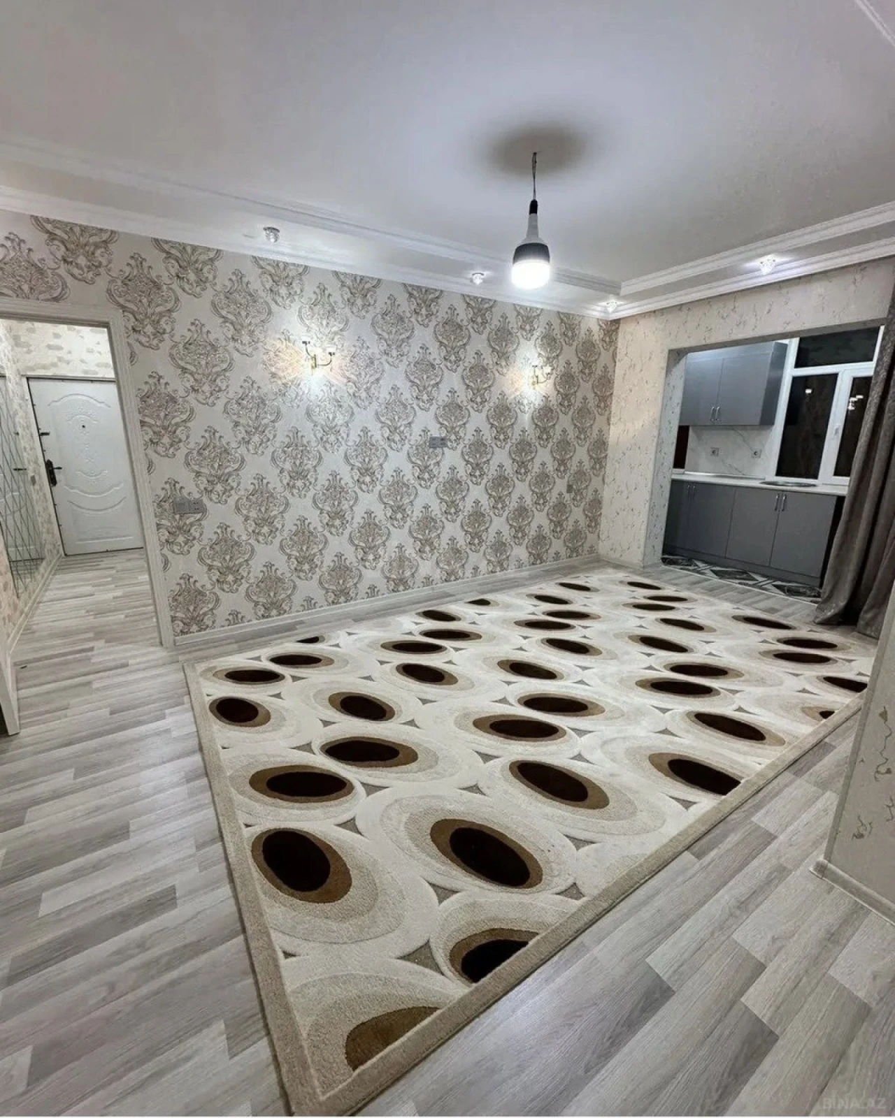 Satılır 2 otaqlı mənzil 60 m²