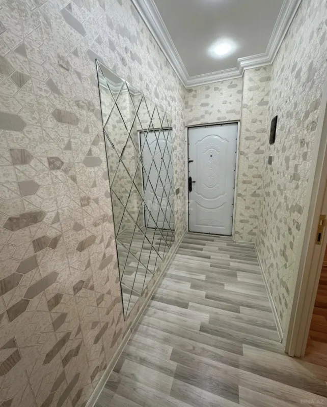 Satılır 2 otaqlı mənzil 60 m²