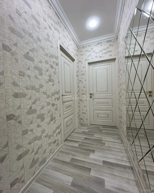 Satılır 2 otaqlı mənzil 60 m²