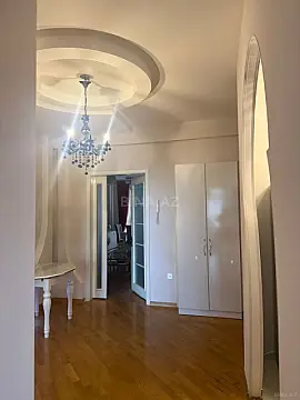 Satılır 3 otaqlı mənzil 91 m²
