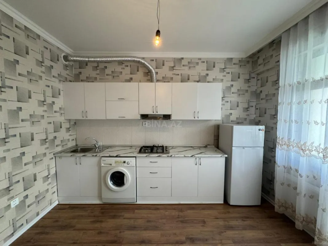 Kirayə verilir 2 otaqlı mənzil 95 m²