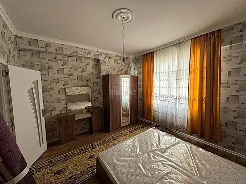 Kirayə verilir 2 otaqlı mənzil 95 m²