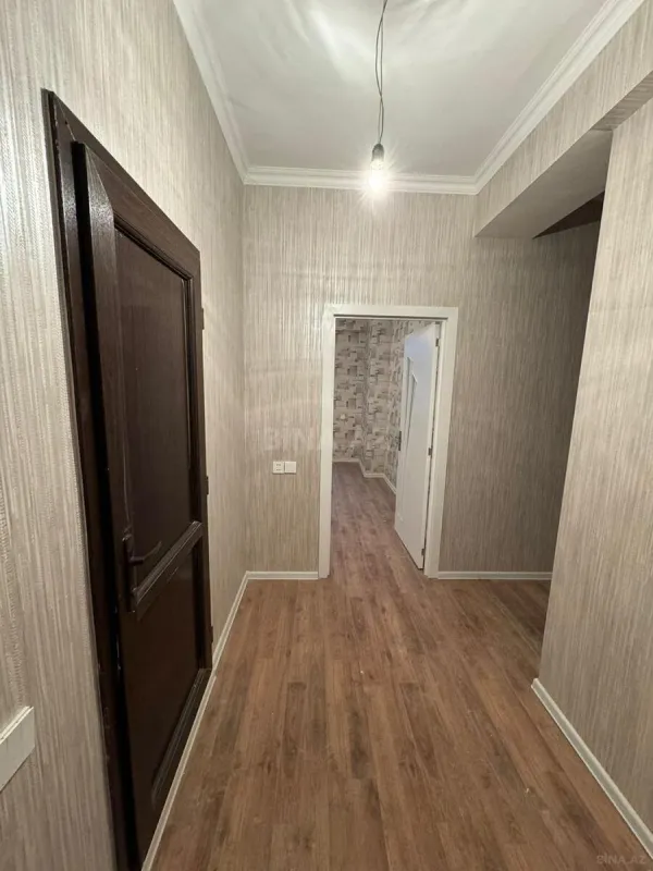 Kirayə verilir 2 otaqlı mənzil 95 m²