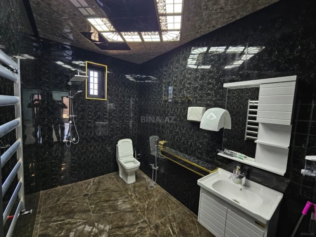 Kirayə verilir 6 otaqlı həyət evi 200 m²