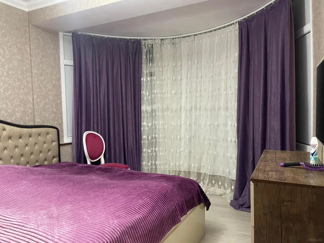 Kirayə verilir 2 otaqlı mənzil 55 m²