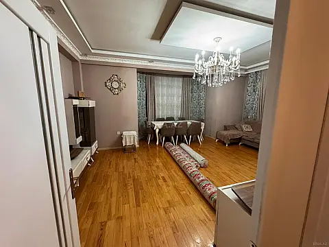 Kirayə verilir 3 otaqlı mənzil 135 m² — Bakı, 8-ci kilometr 3 otaq 135.00 m²