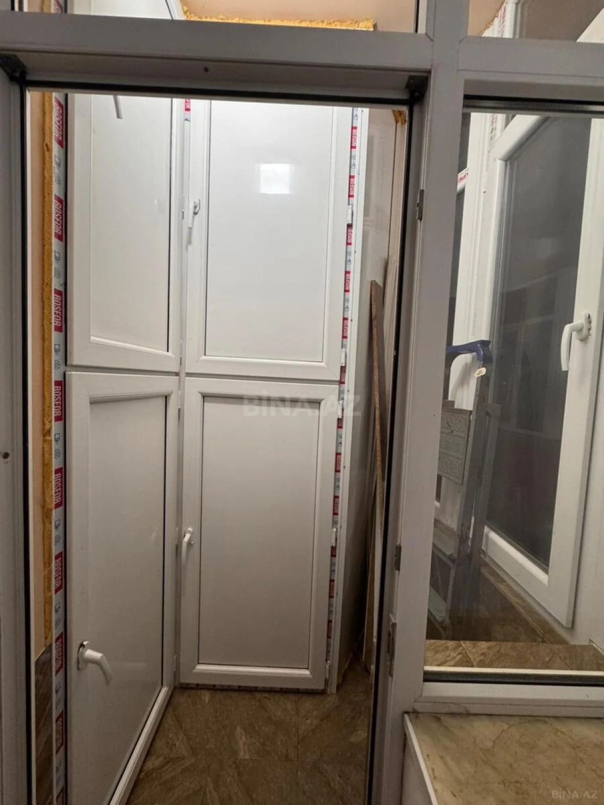 Kirayə verilir 3 otaqlı mənzil 135 m²