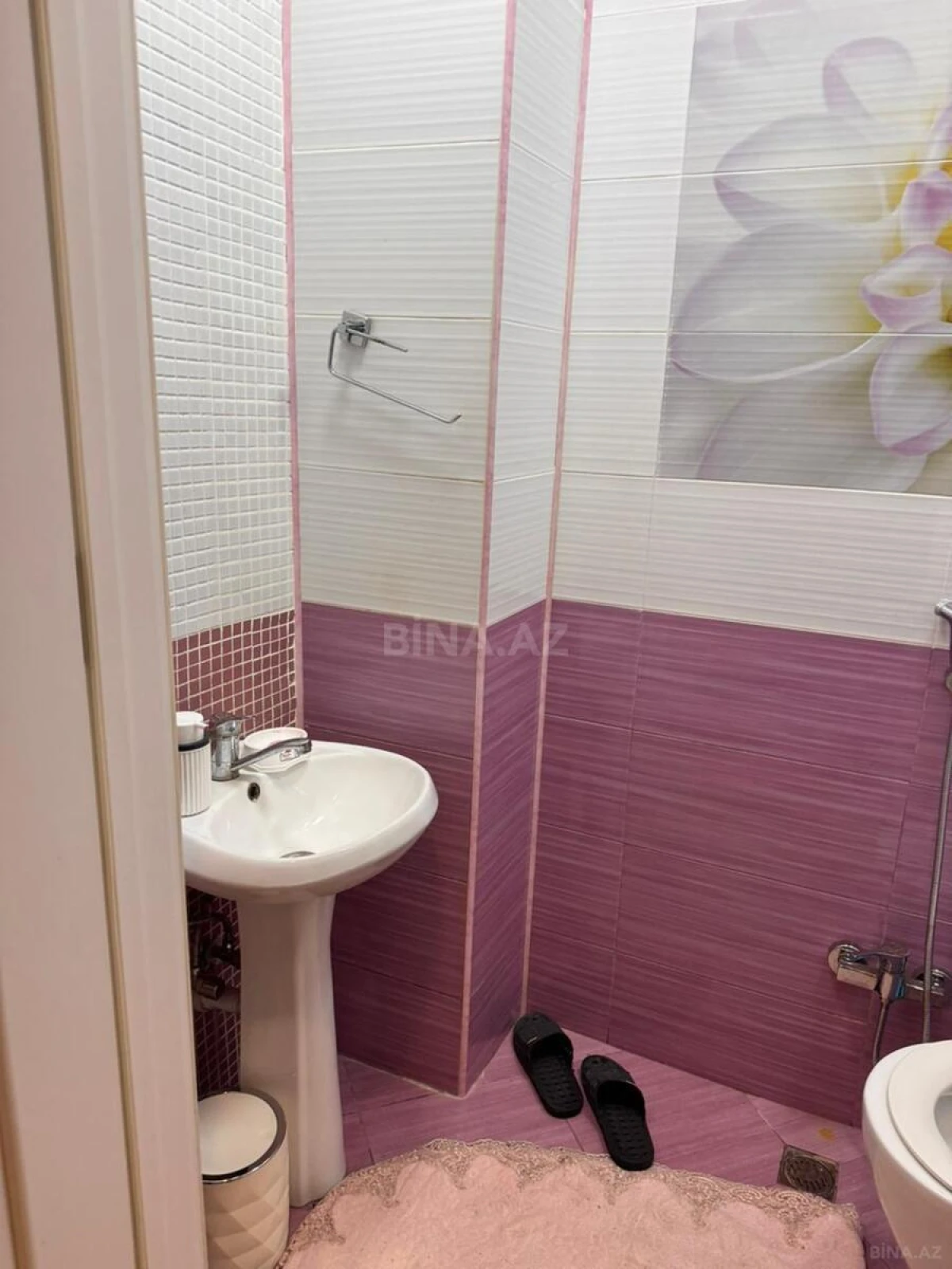 Kirayə verilir 3 otaqlı mənzil 135 m²