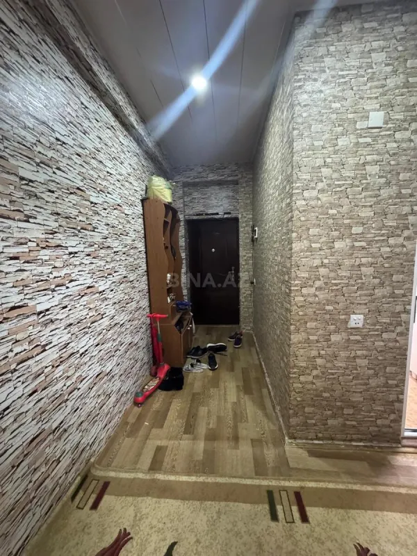 Satılır 2 otaqlı mənzil 60 m²