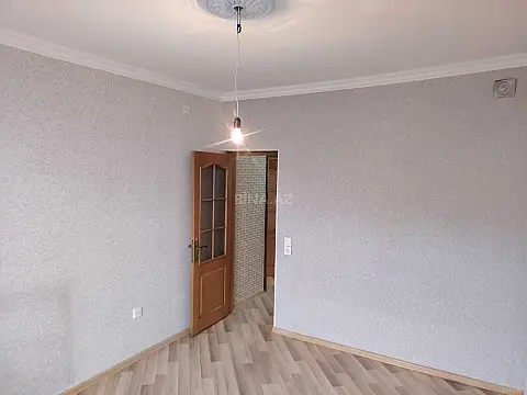 Satılır 3 otaqlı mənzil 65 m²