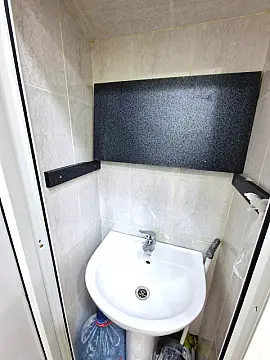 Kirayə verilir obyekt 85 m²