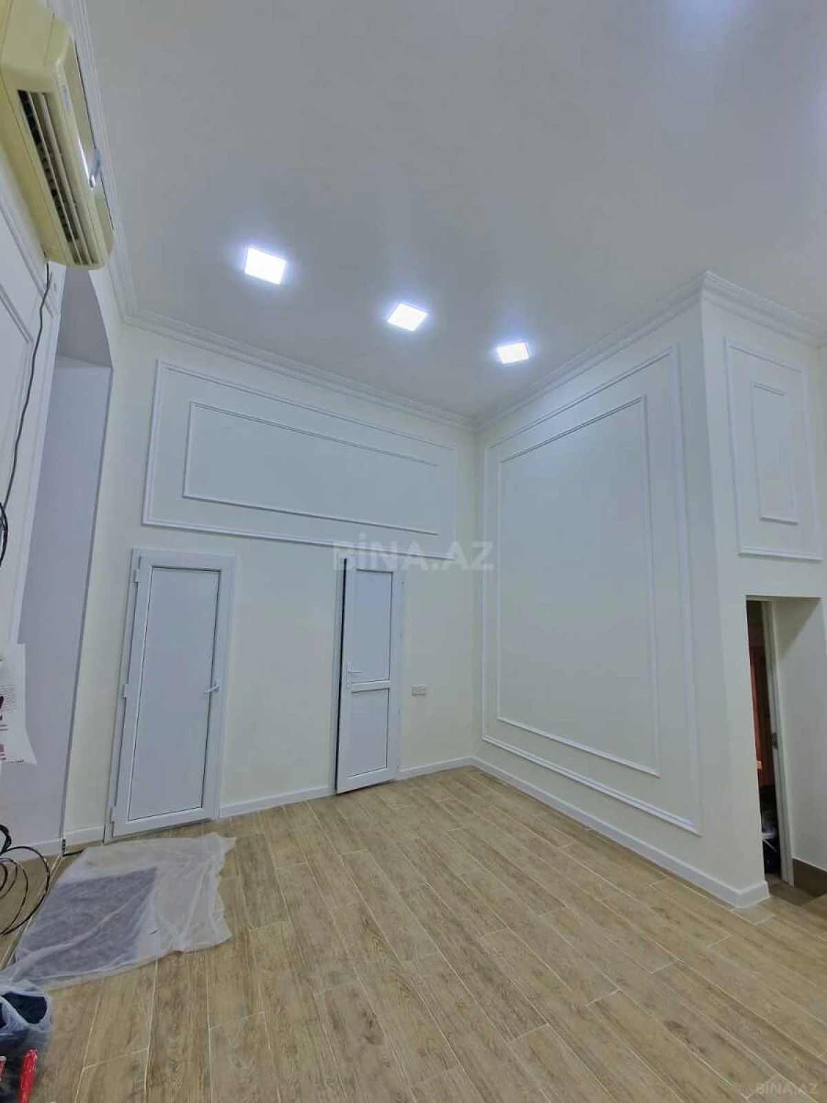 Kirayə verilir obyekt 85 m²