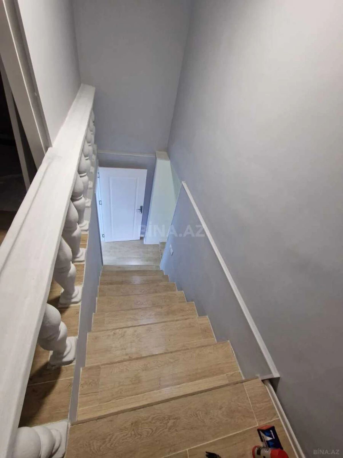 Kirayə verilir obyekt 85 m²