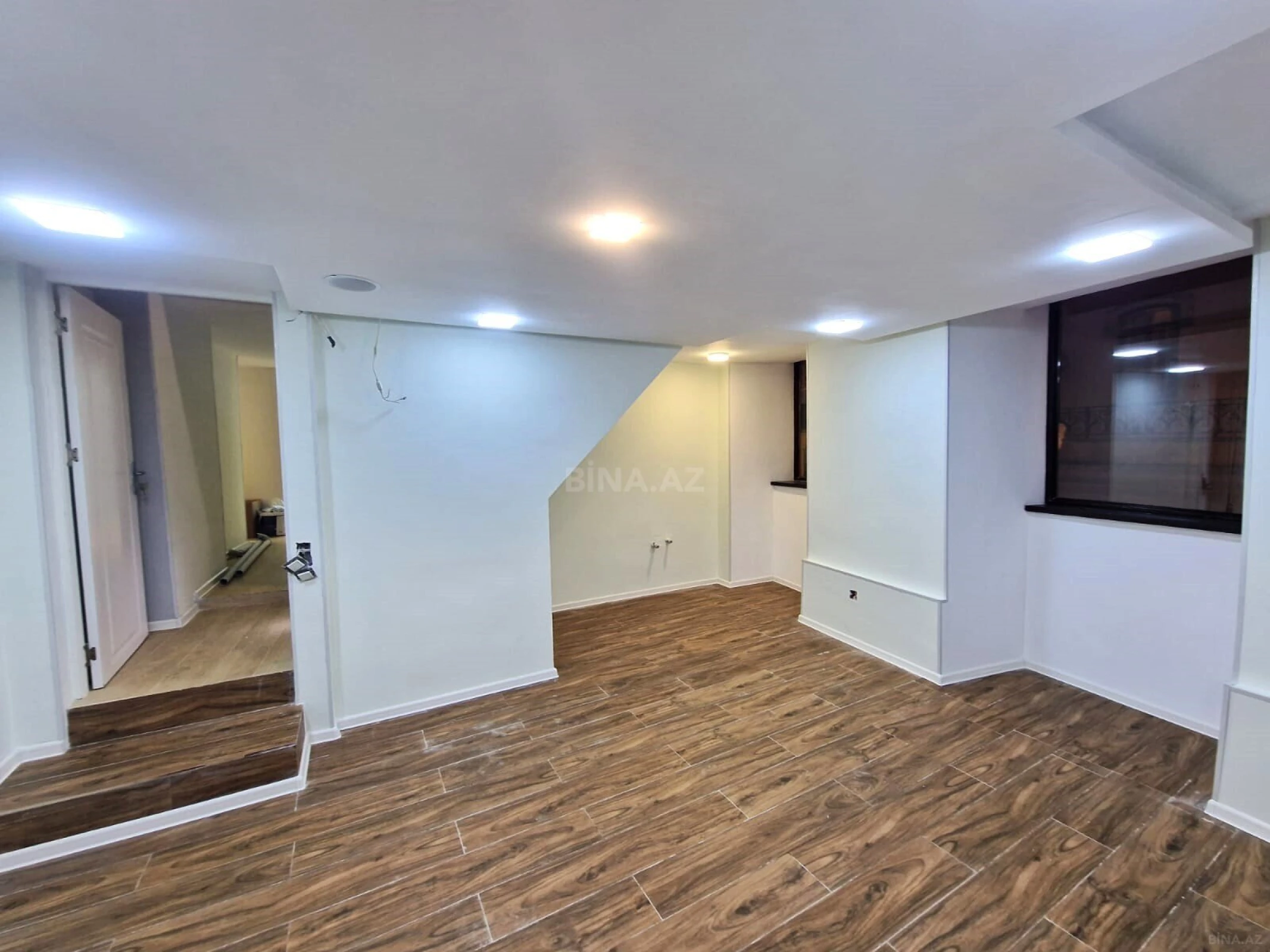 Kirayə verilir obyekt 85 m²