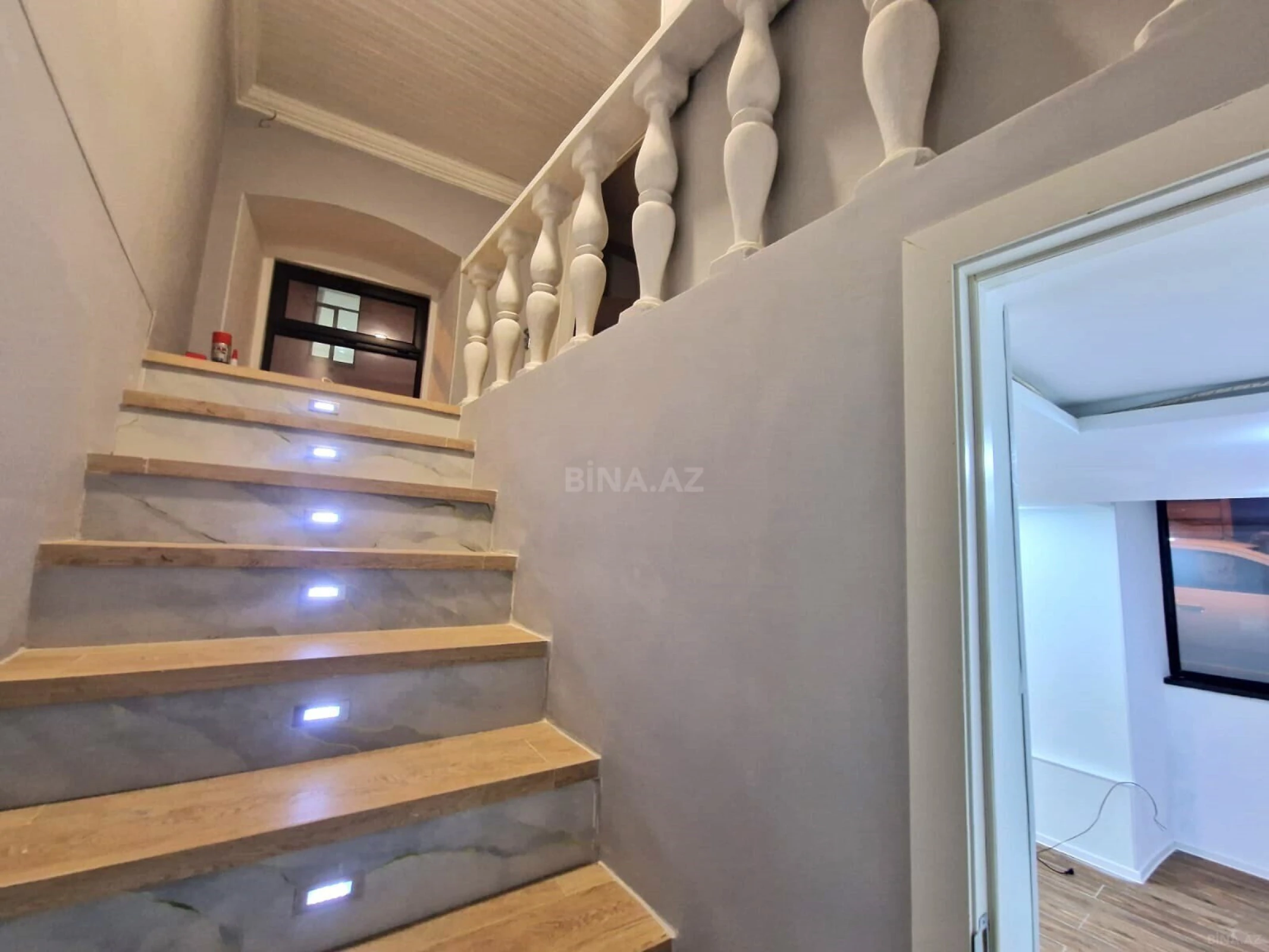 Kirayə verilir obyekt 85 m²