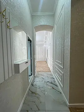 Satılır 5 otaqlı mənzil 175 m²