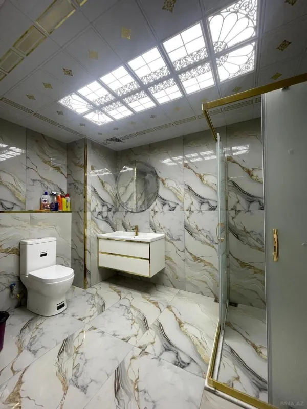 Satılır 5 otaqlı mənzil 175 m²