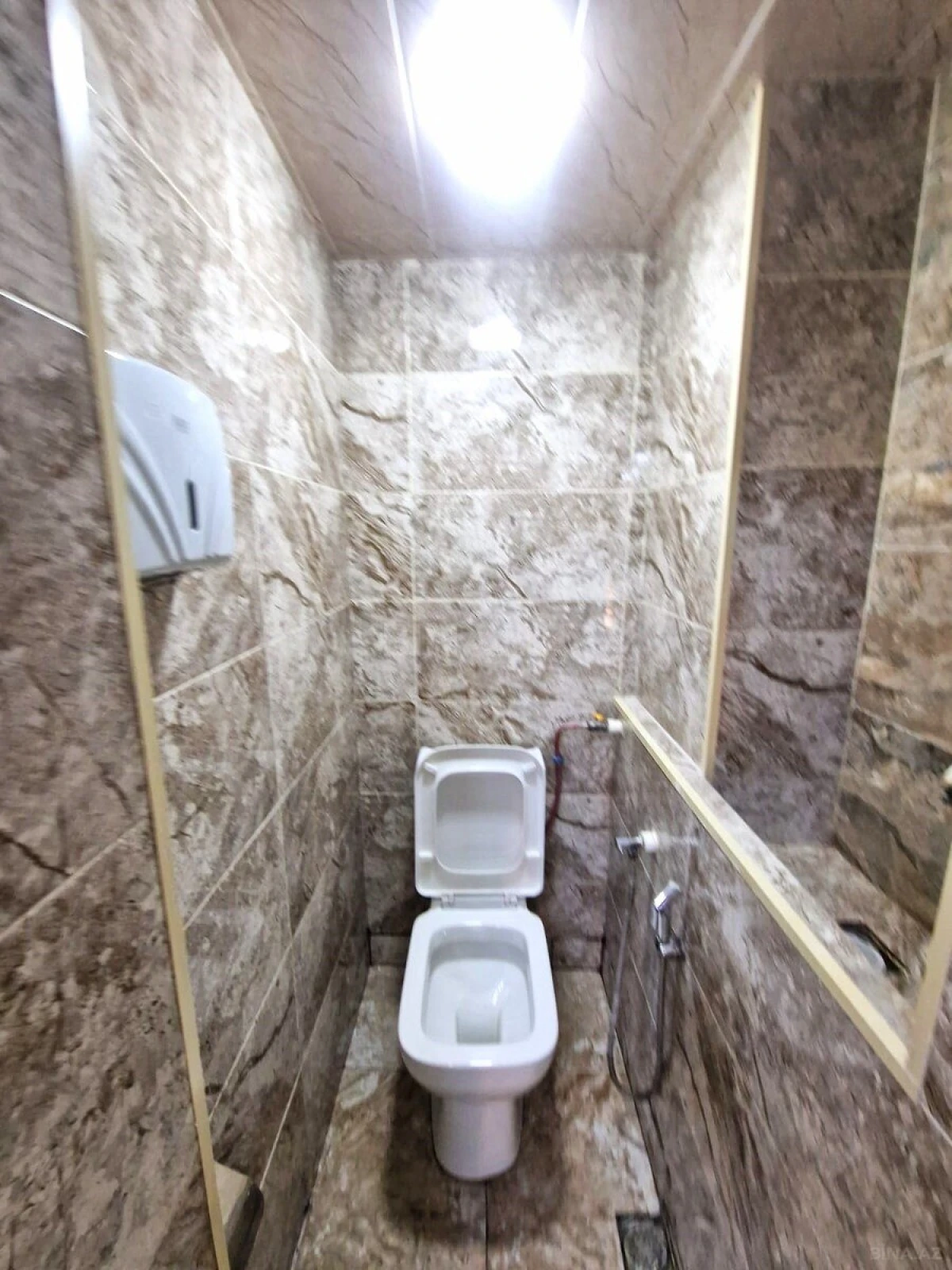 Kirayə verilir obyekt 130 m²