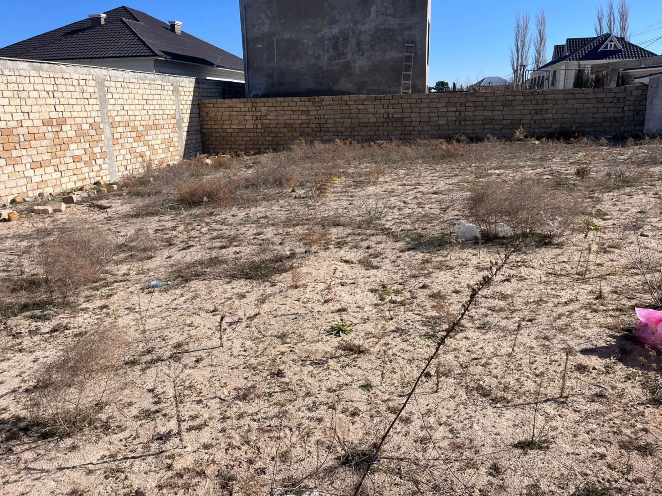 Satılır torpaq sahəsi 6 m²