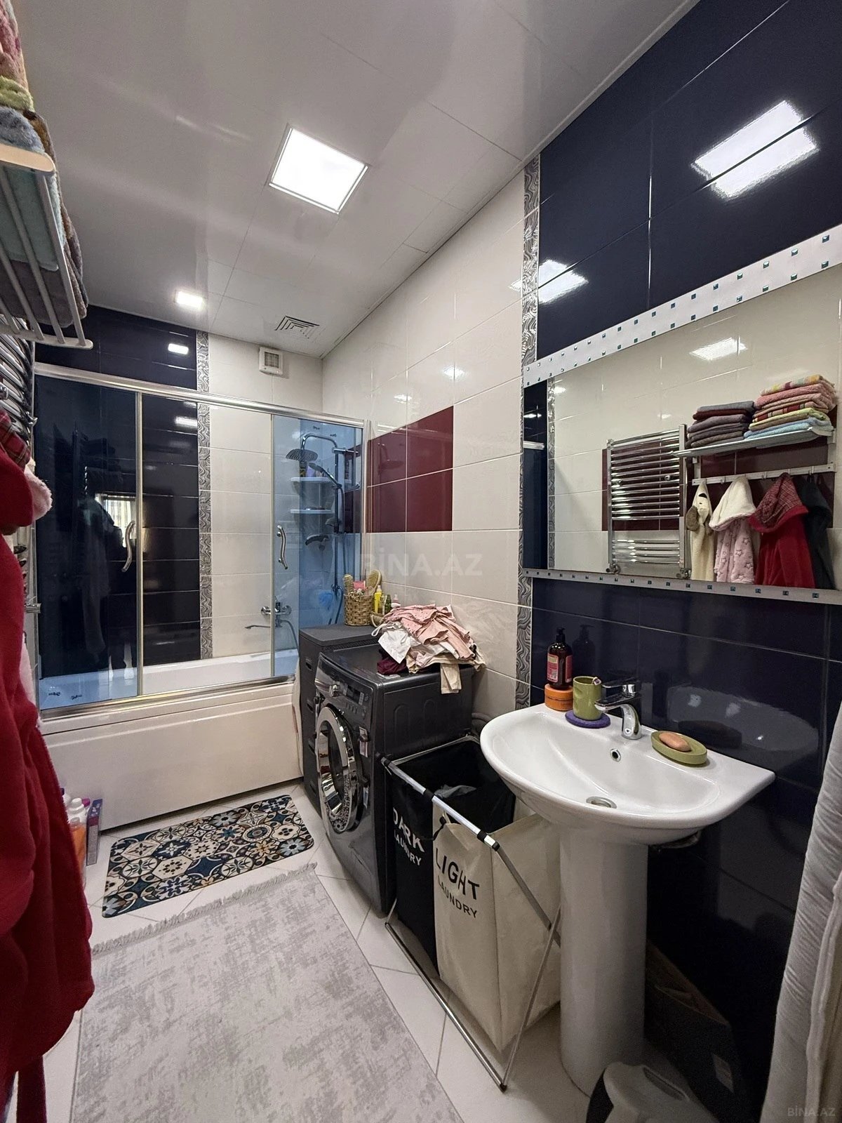 Satılır 2 otaqlı mənzil 96 m²