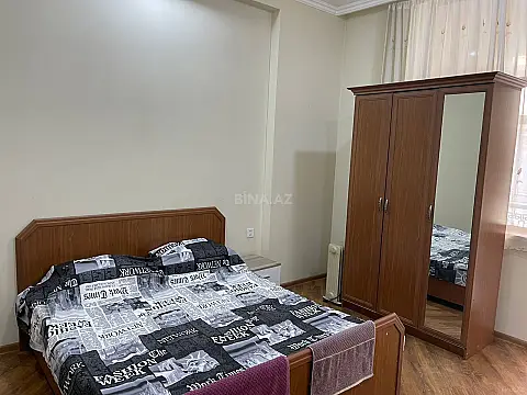 Kirayə verilir 2 otaqlı mənzil 62 m²