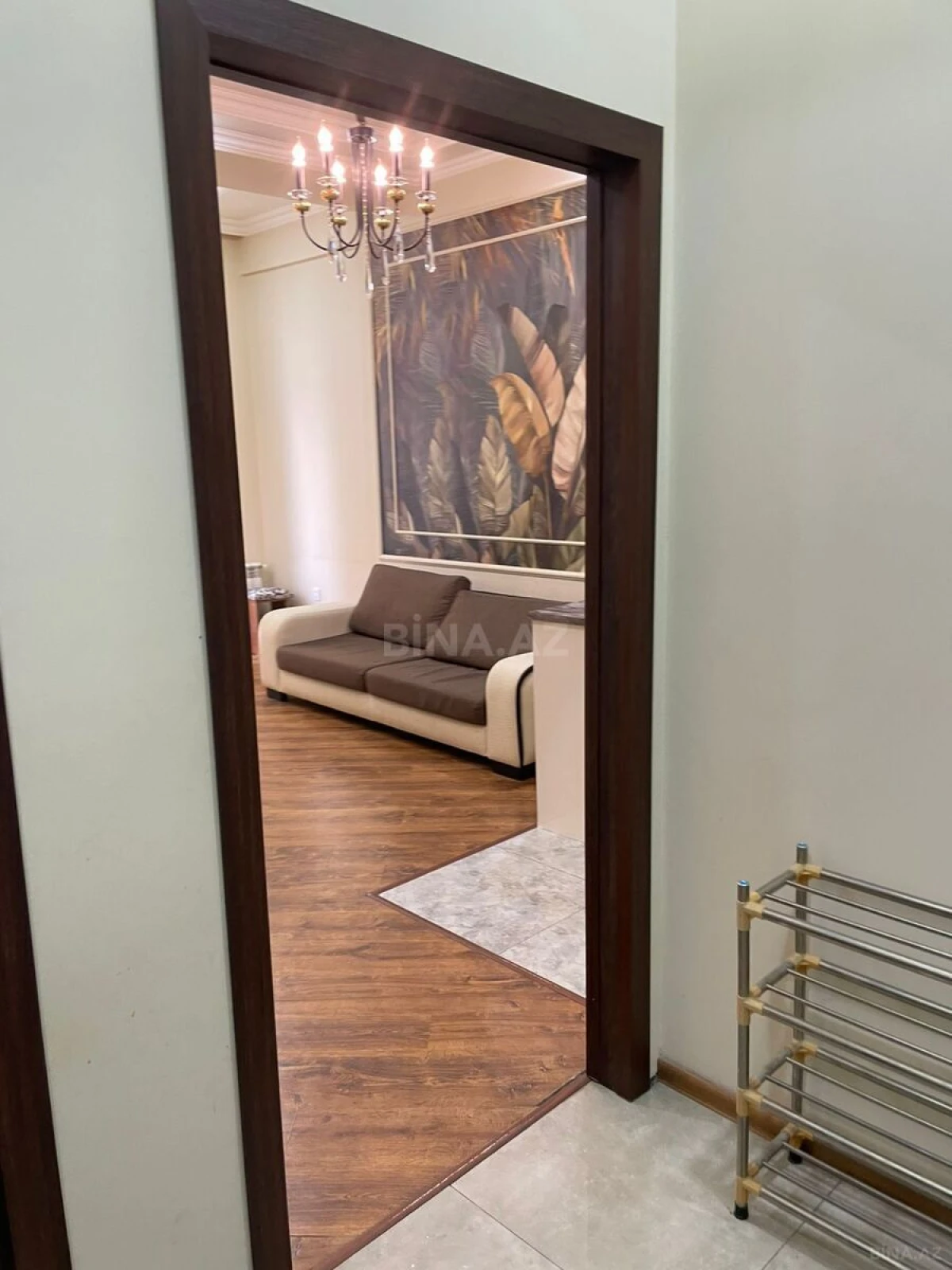 Kirayə verilir 2 otaqlı mənzil 62 m²