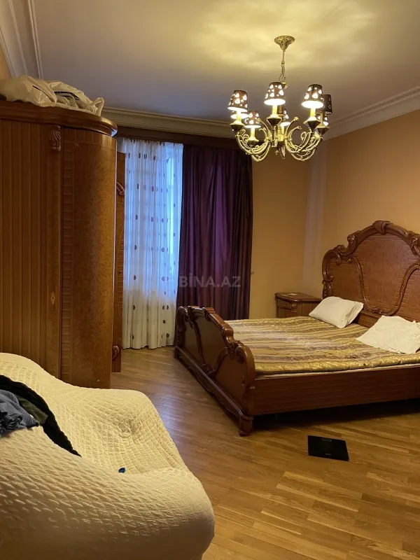 Kirayə verilir 4 otaqlı mənzil 165 m²