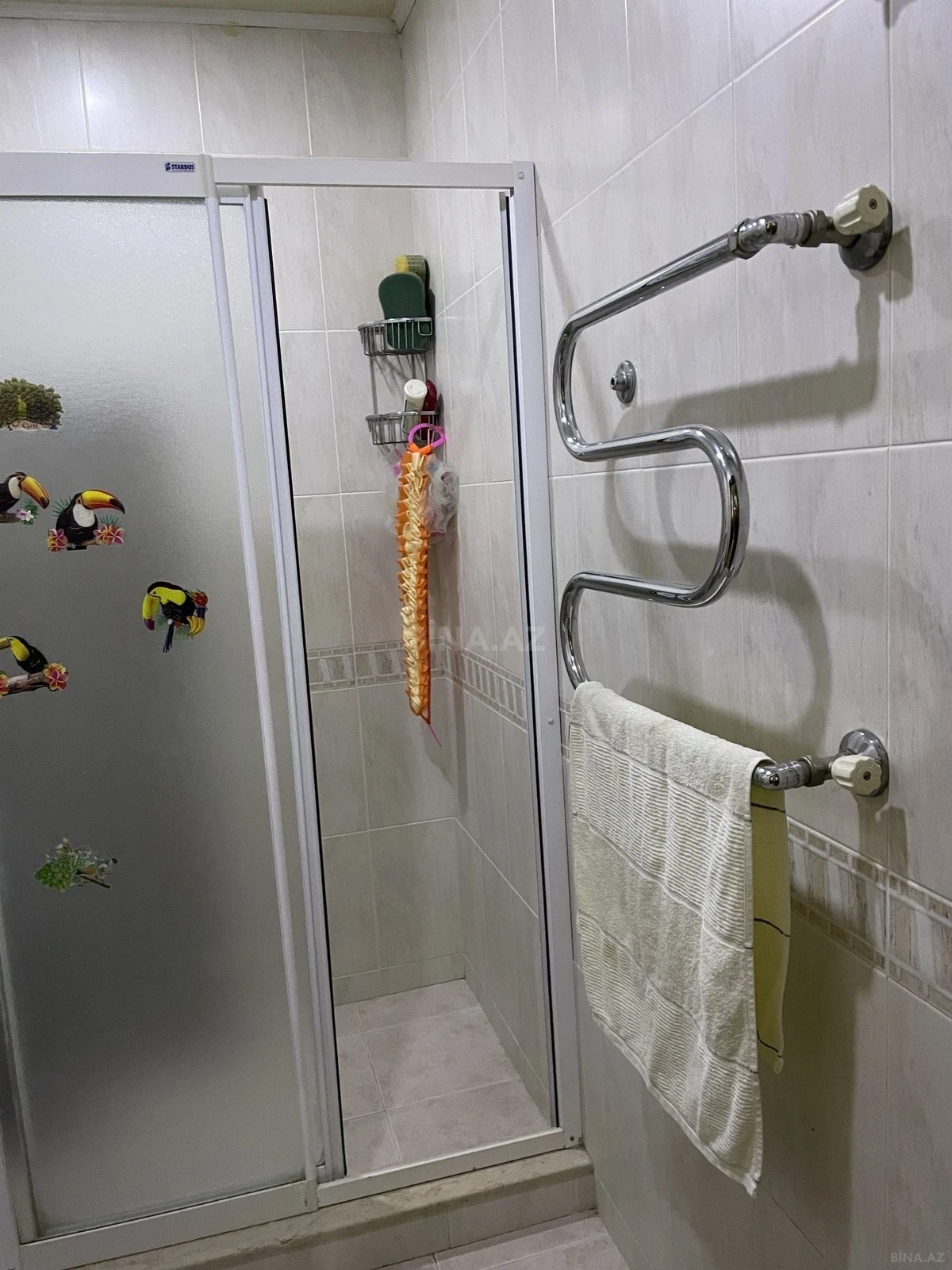 Kirayə verilir 4 otaqlı mənzil 165 m²