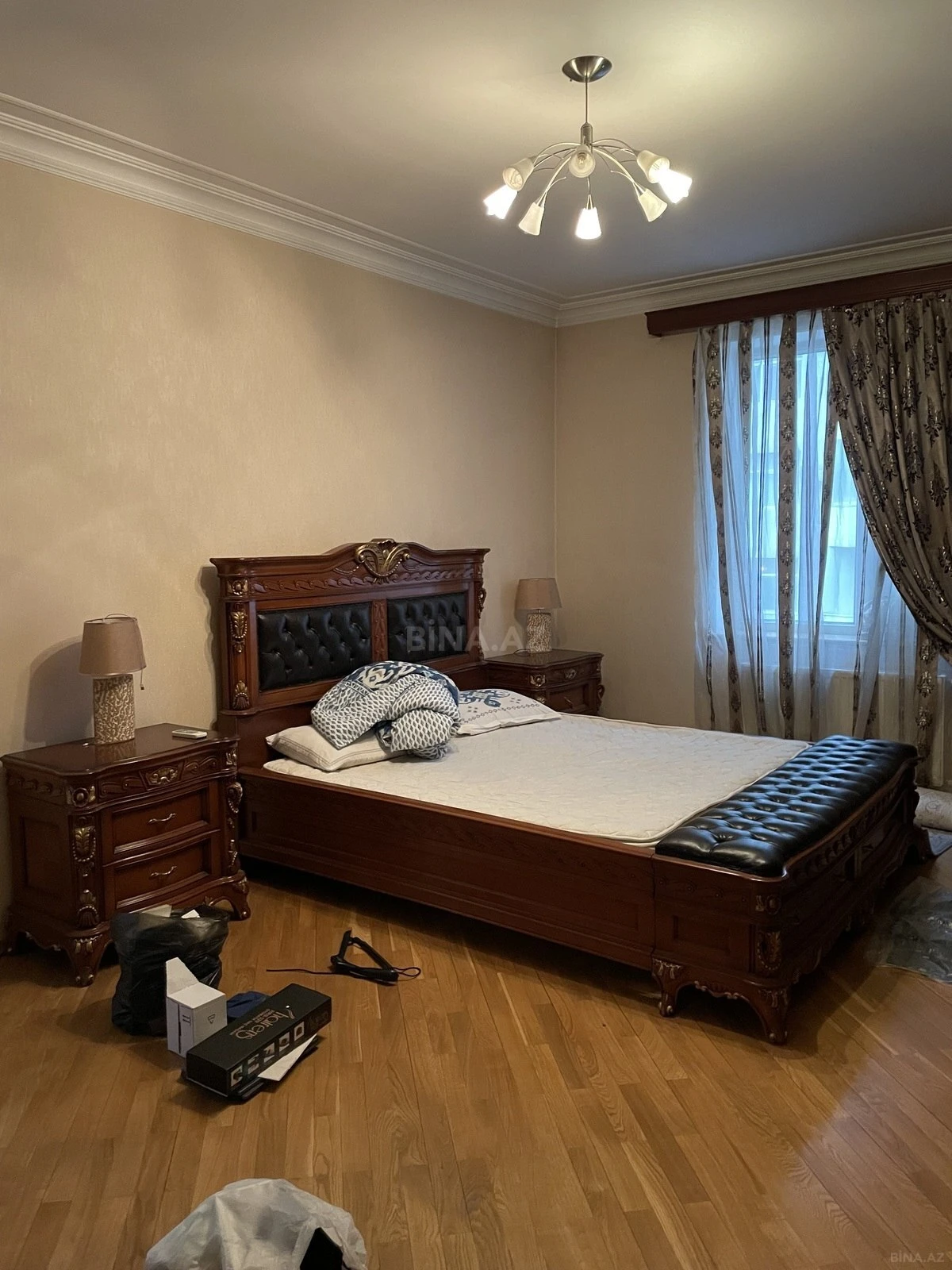 Kirayə verilir 4 otaqlı mənzil 165 m²