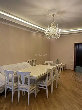 Kirayə verilir 4 otaqlı mənzil 165 m²