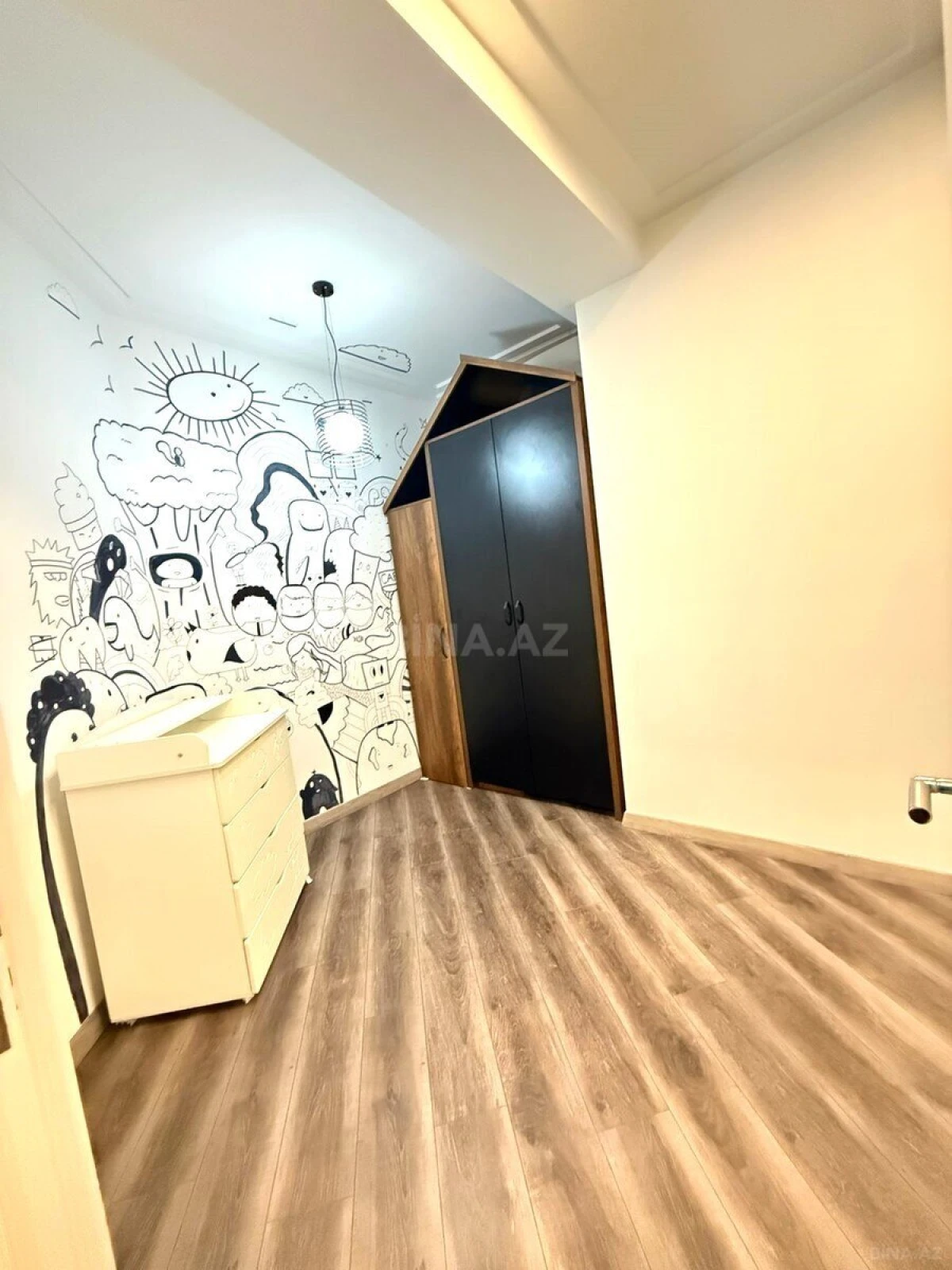 Kirayə verilir 3 otaqlı mənzil 100 m²